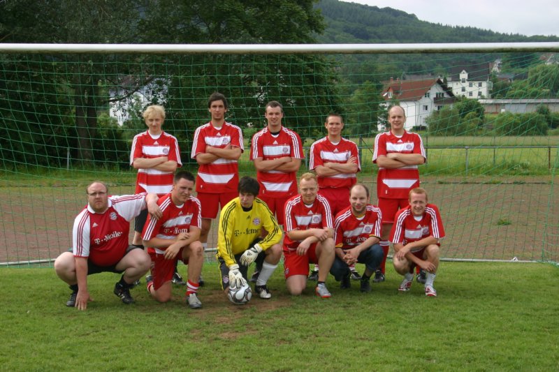 sofe10bayernmnchenfanclubhttenberg.jpg